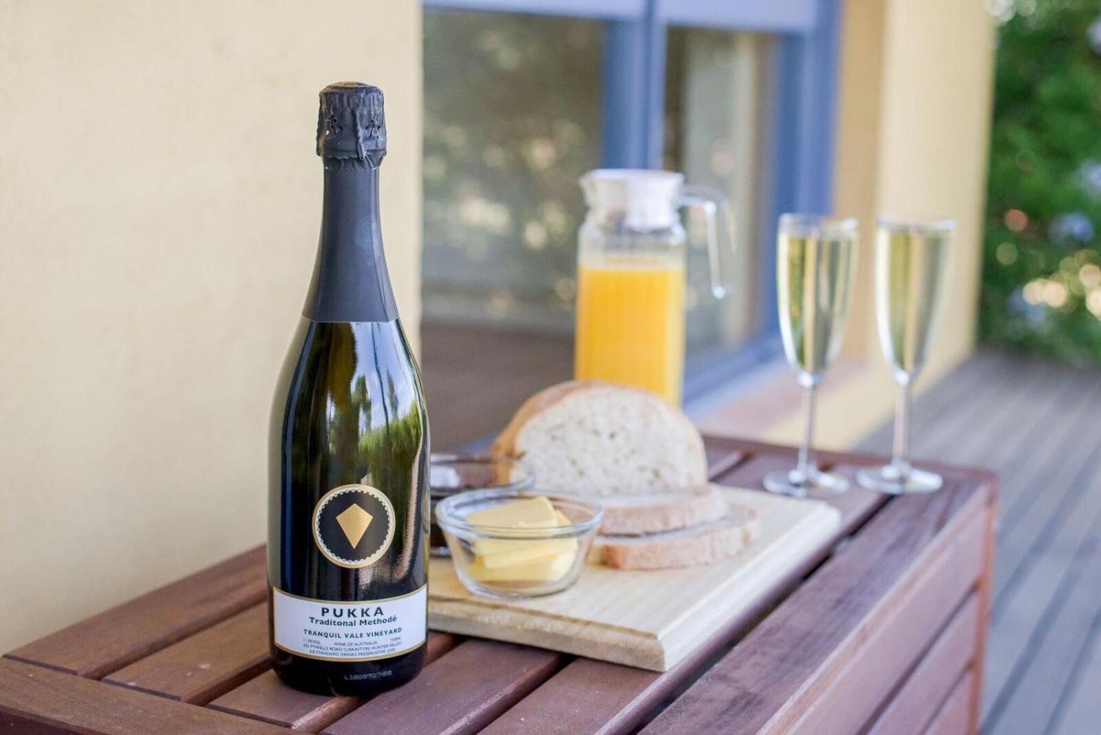 Tranquil Vale Vineyard Hotell Luskintyre Eksteriør bilde