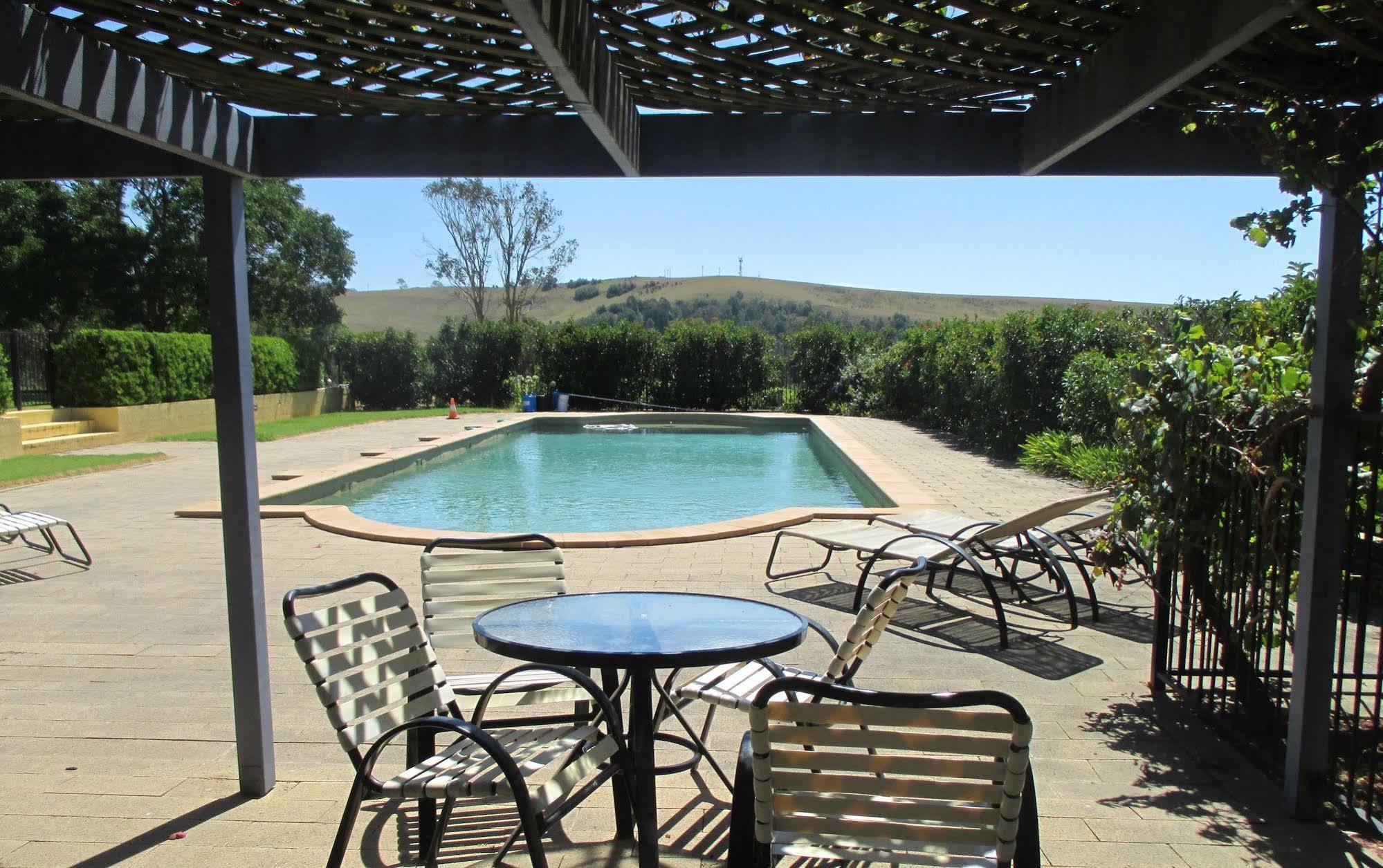 Tranquil Vale Vineyard Hotell Luskintyre Eksteriør bilde